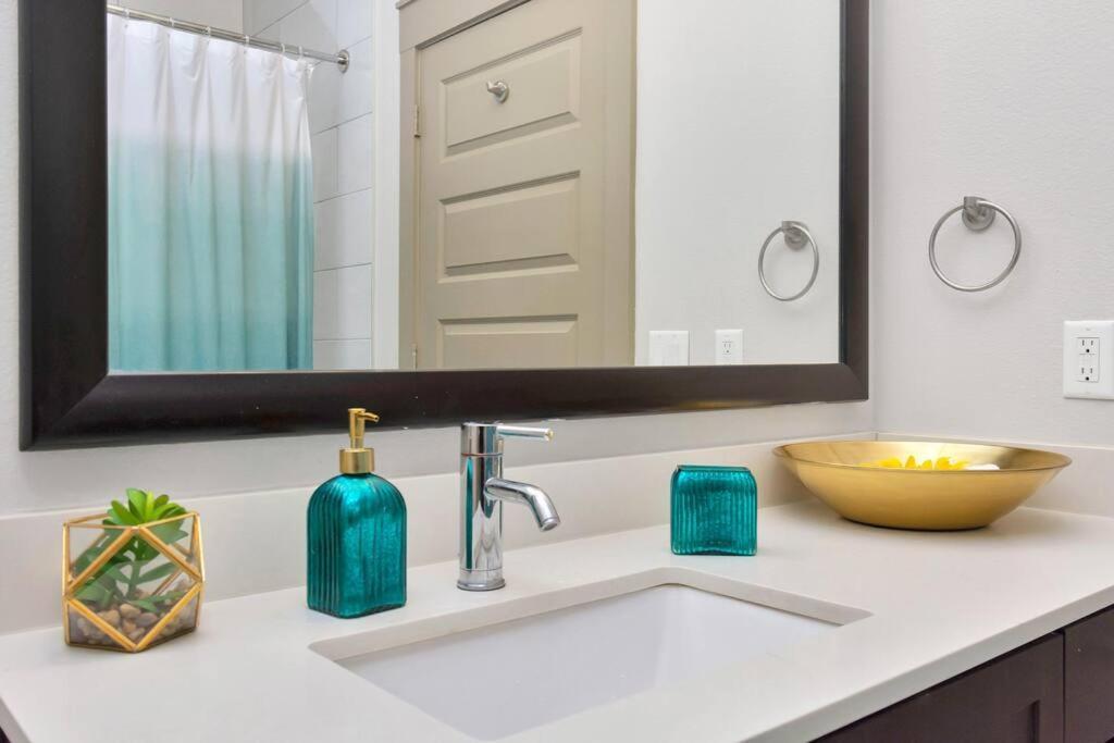 U1 Penthouse Downtown Houston 1Br 1Bth Apt Book Now!! מראה חיצוני תמונה