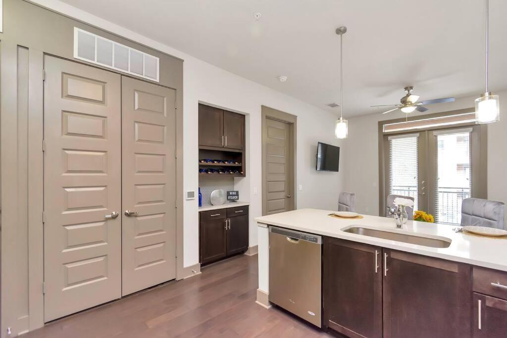 U1 Penthouse Downtown Houston 1Br 1Bth Apt Book Now!! מראה חיצוני תמונה